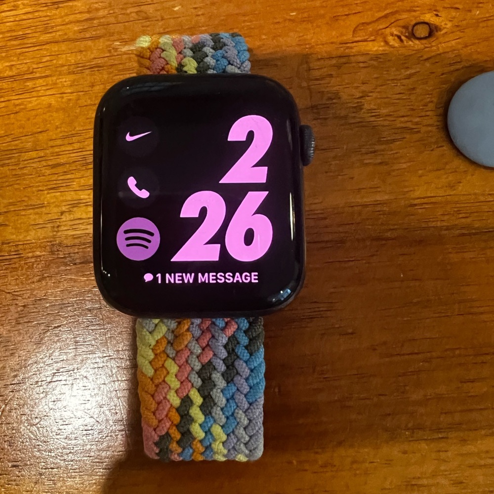 Apple Watch Nike Series 6 GPS, 44mm Space Gray Aluminum Case with Pure Platinum